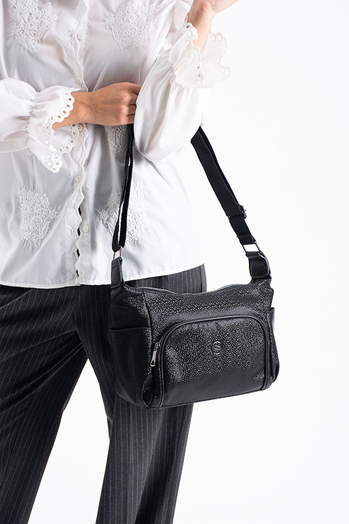 Kadın Ayarlanabilir Çapraz Askılı Çok Gözlü Suni Deri Omuz Çantası