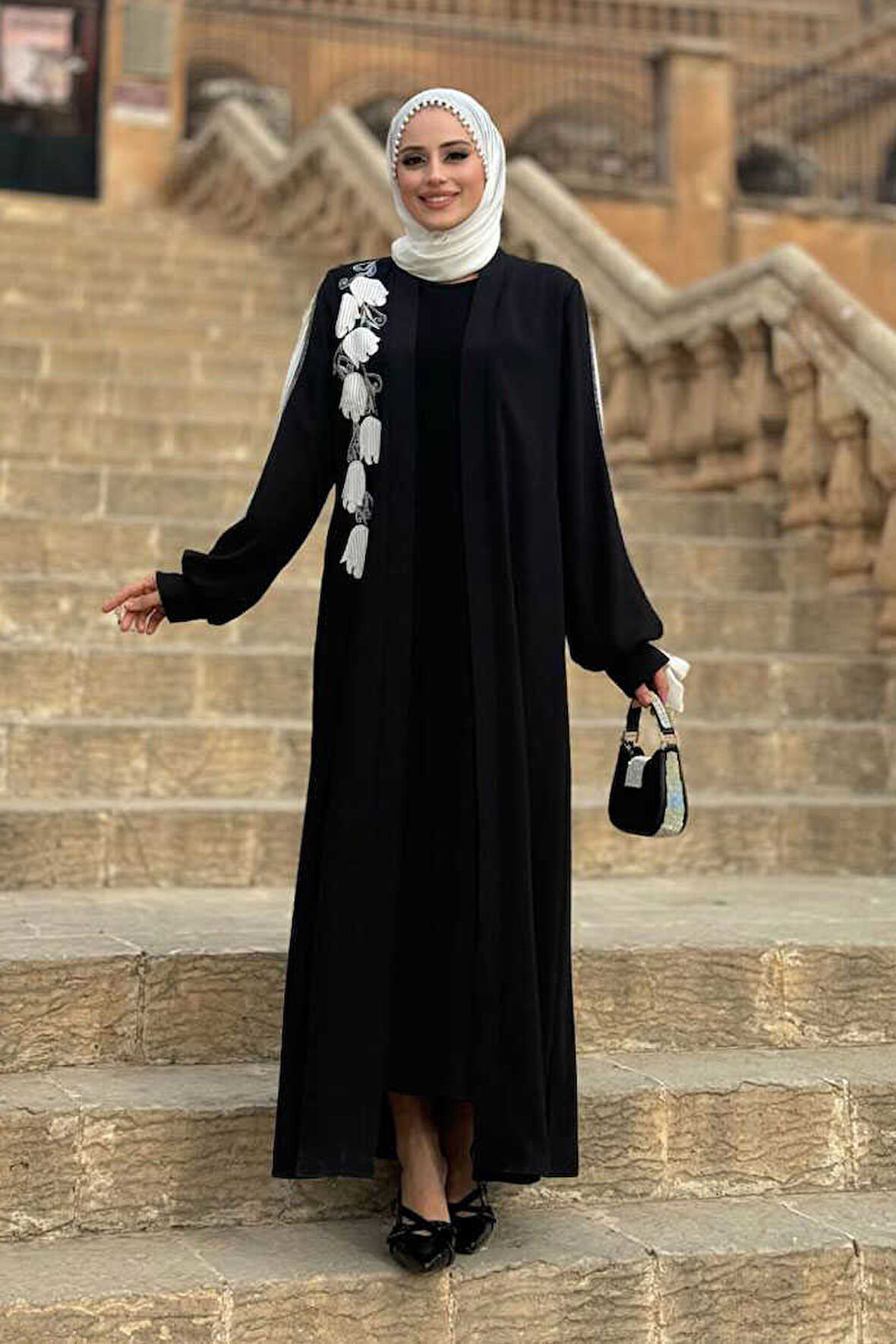 Çiçek İşleme Detay Abaya 3914 Siyah