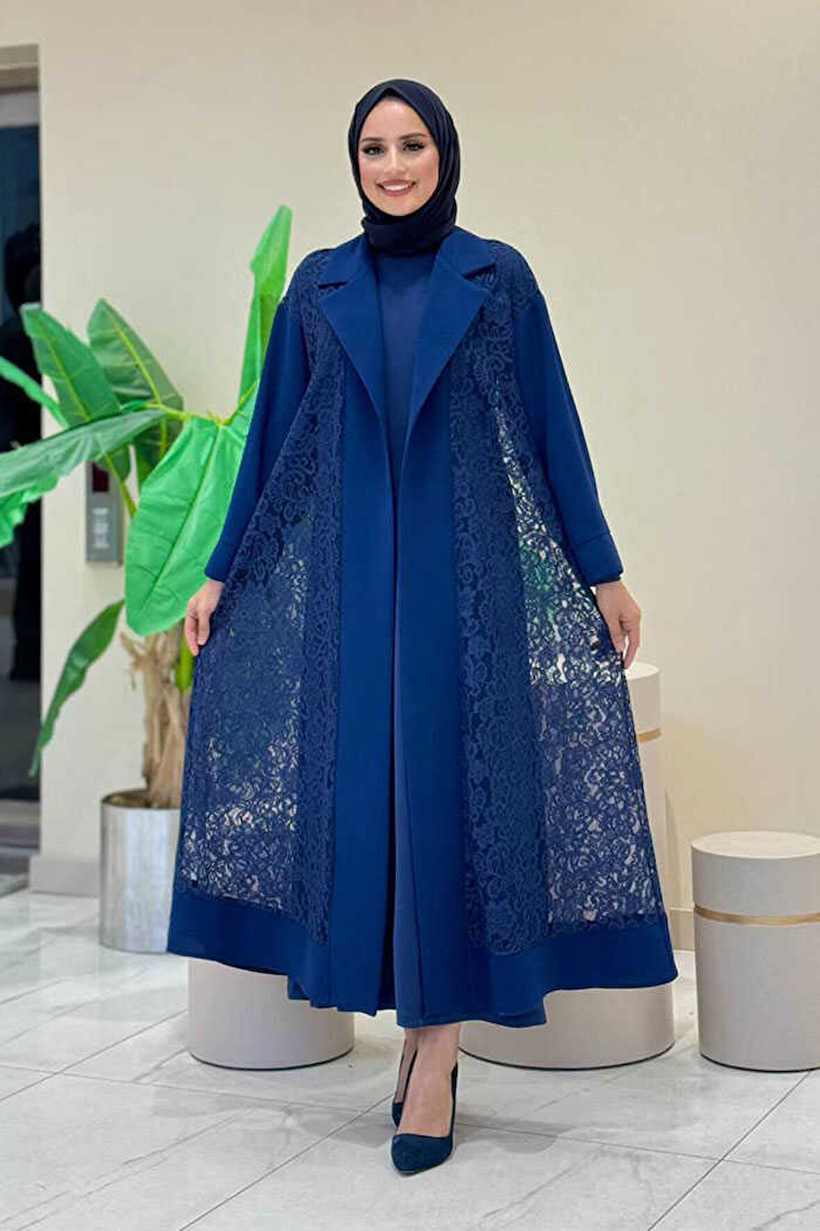 Yakalı Dantel Güpür Detay Abaya 7830 Lacivert