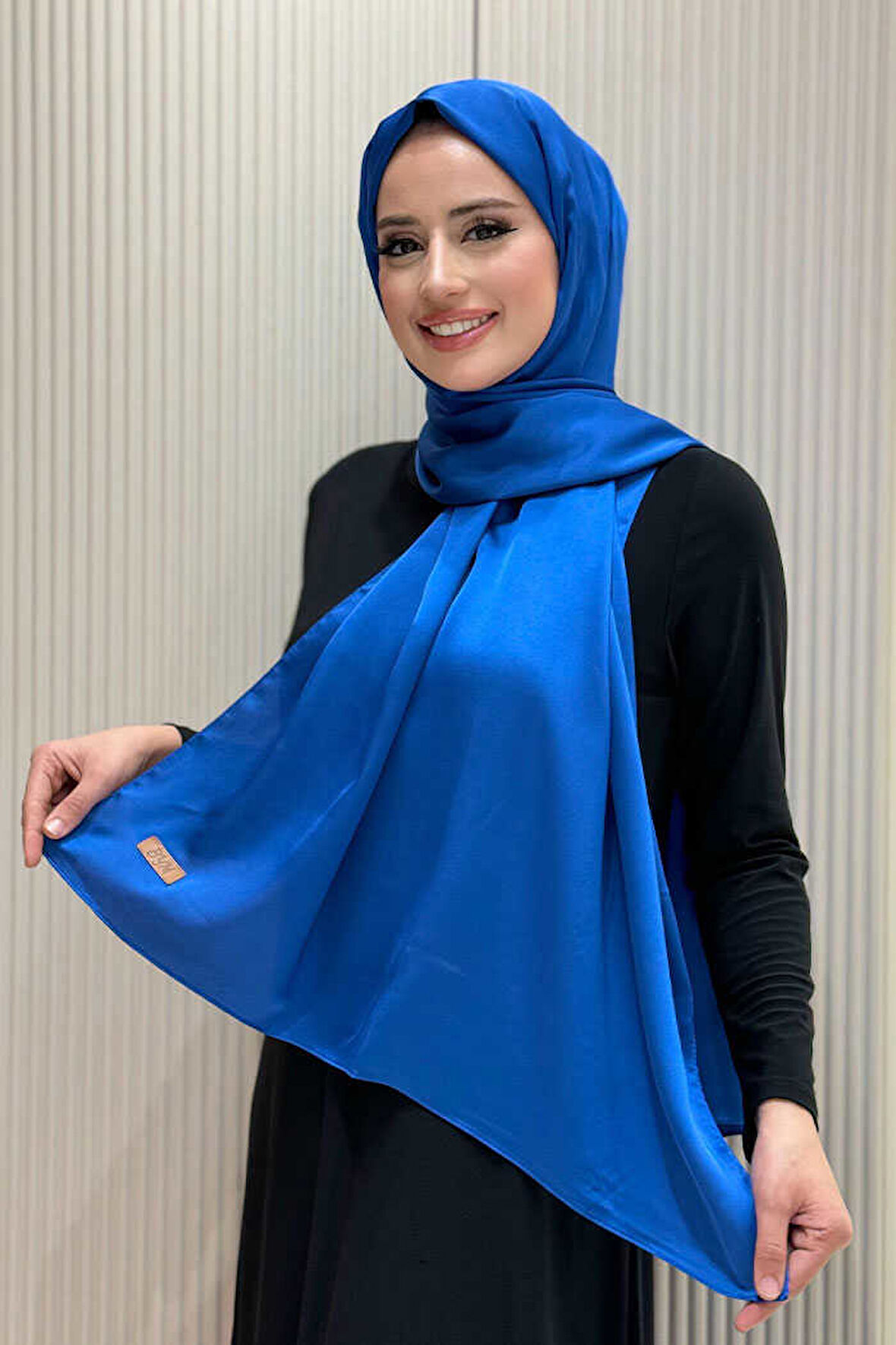2024 Kobe Saten Şal Saks