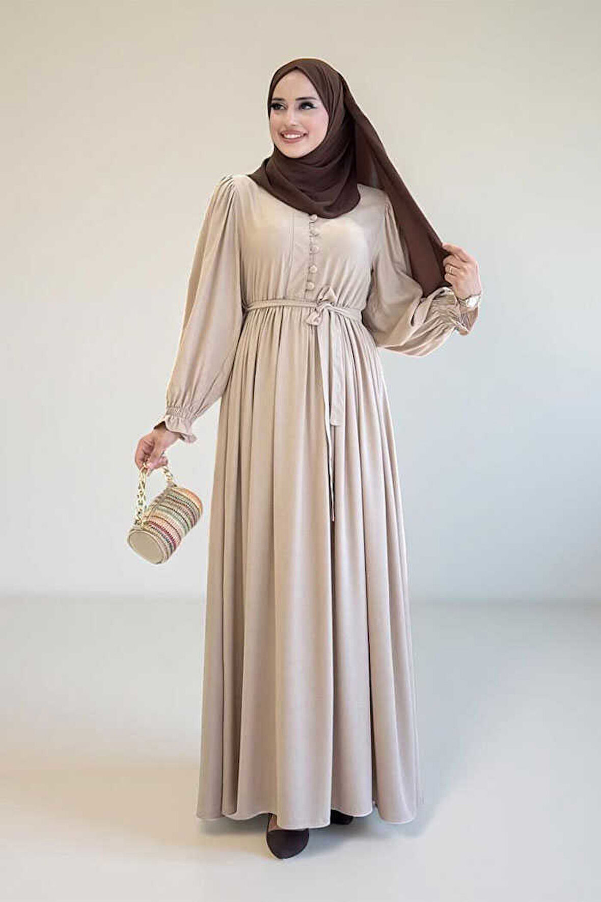 Kolları Lastikli Önü Düğme Detaylı Elbise 6040 Taş