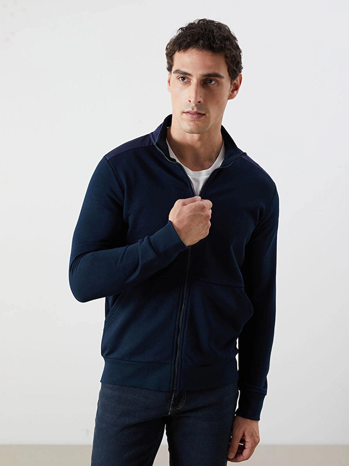 LCWAIKIKI Basic Lacivert Dik Yaka Uzun Kollu Erkek Fermuarlı Sweatshirt