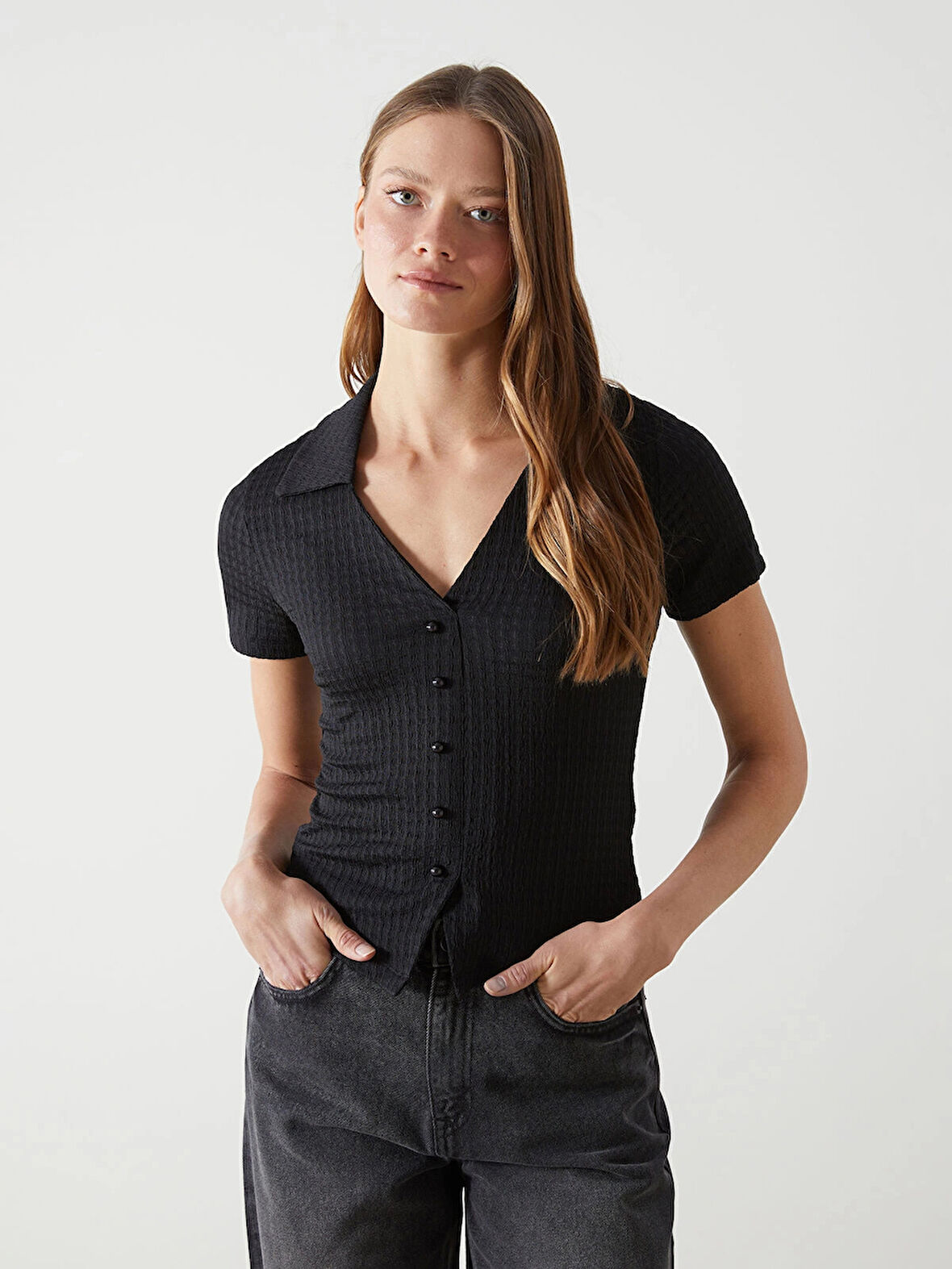 LCW Vision Siyah Polo Yaka Dokulu Kadın Bluz