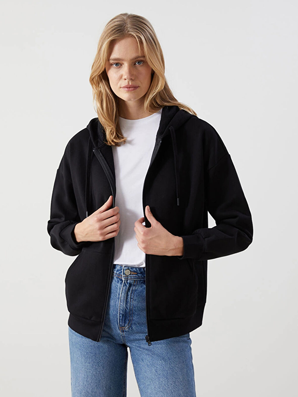 LCW Modest Siyah Kapüşonlu Oversize Kadın Fermuarlı Sweatshirt