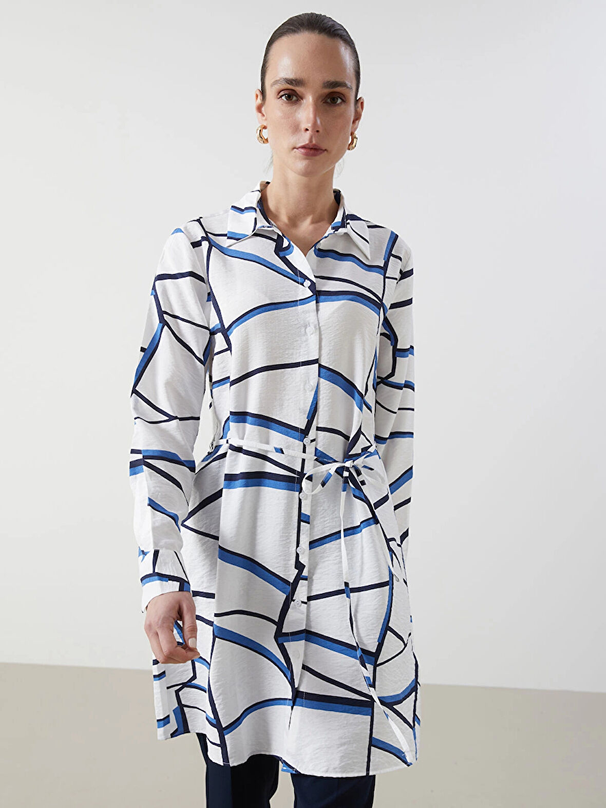 LCWAIKIKI Classic İNDİGO Desenli Kadın Gömlek Tunik