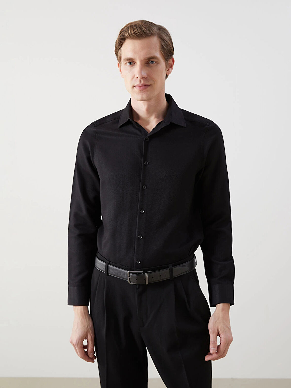 LCWAIKIKI Formal SİYAH Regular Fit Uzun Kollu Armürlü Erkek Gömlek