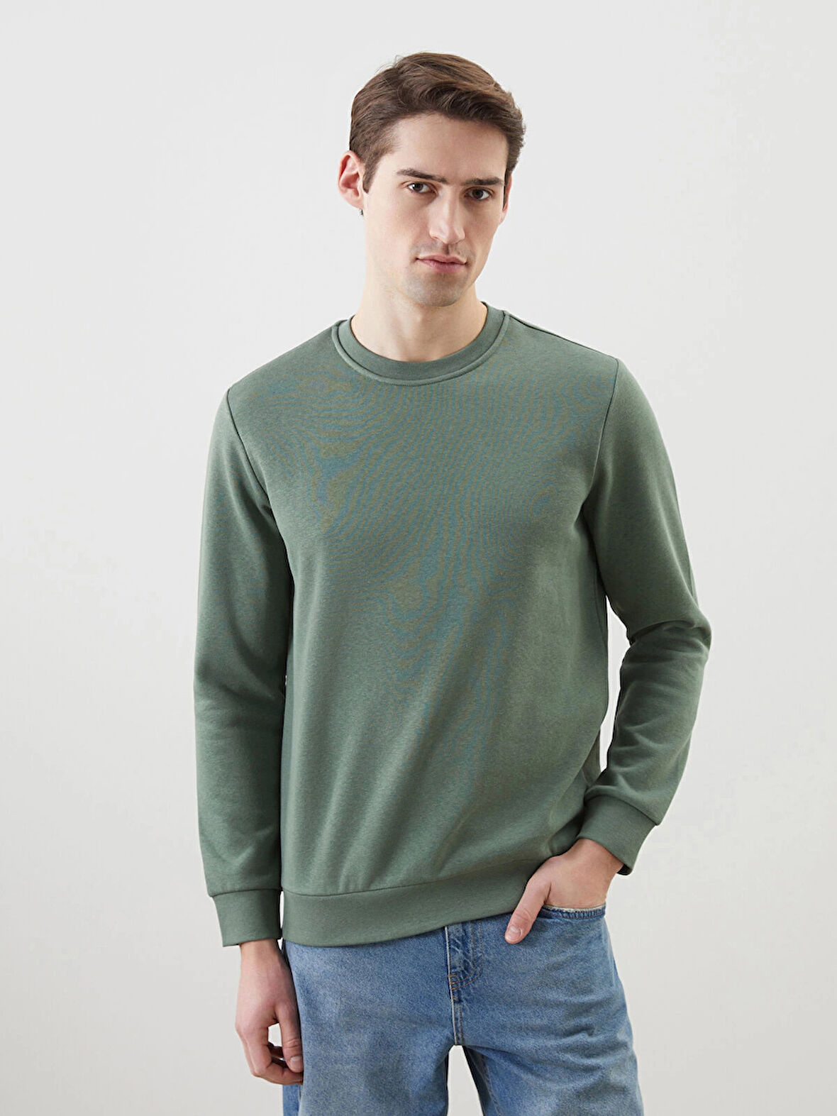 LCWAIKIKI Basic Yeşil Bisiklet Yaka Uzun Kollu Baskılı Erkek Sweatshirt