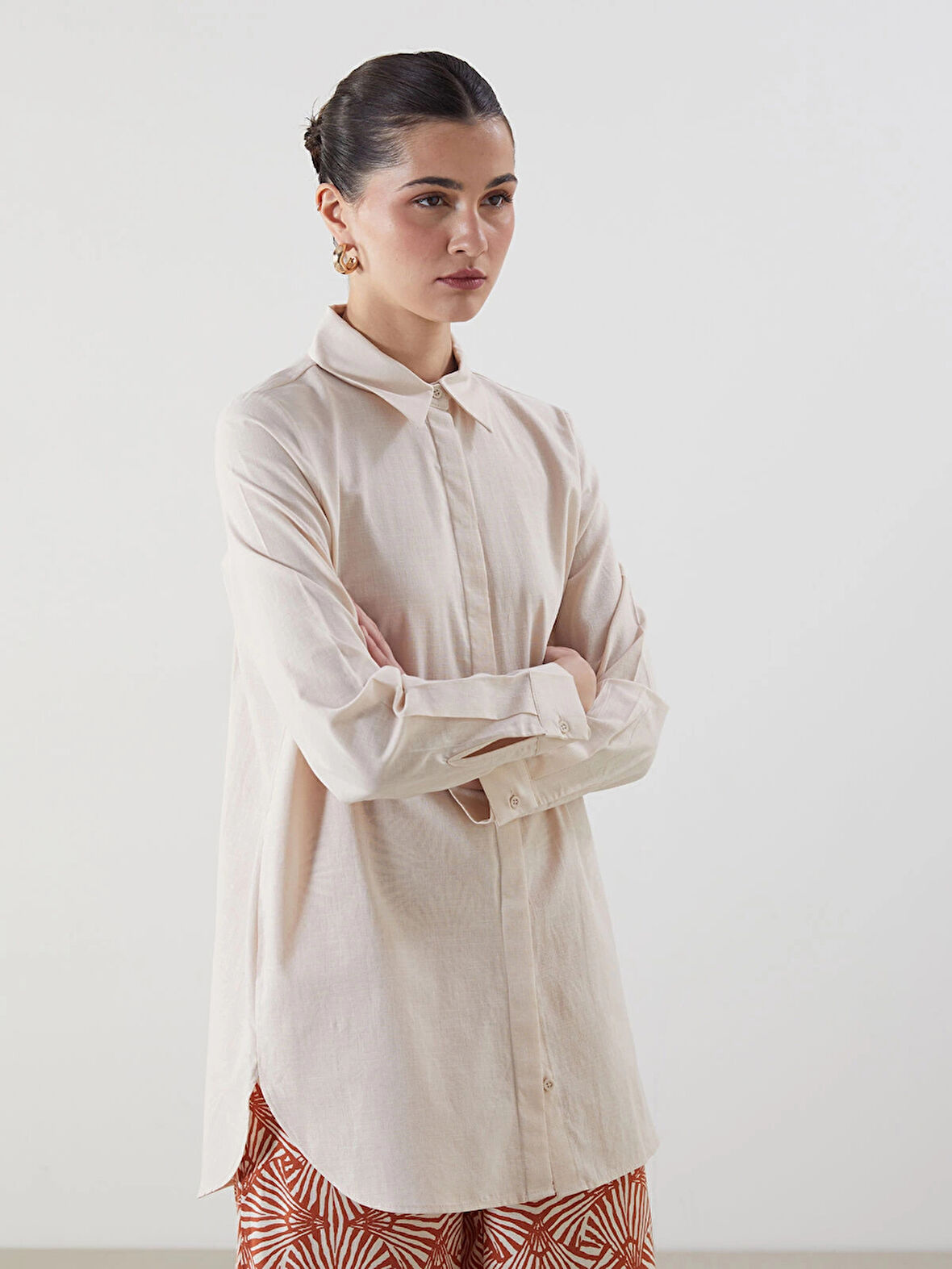 LCW Modest Bej Regular Fit Kadın Gömlek Tunik