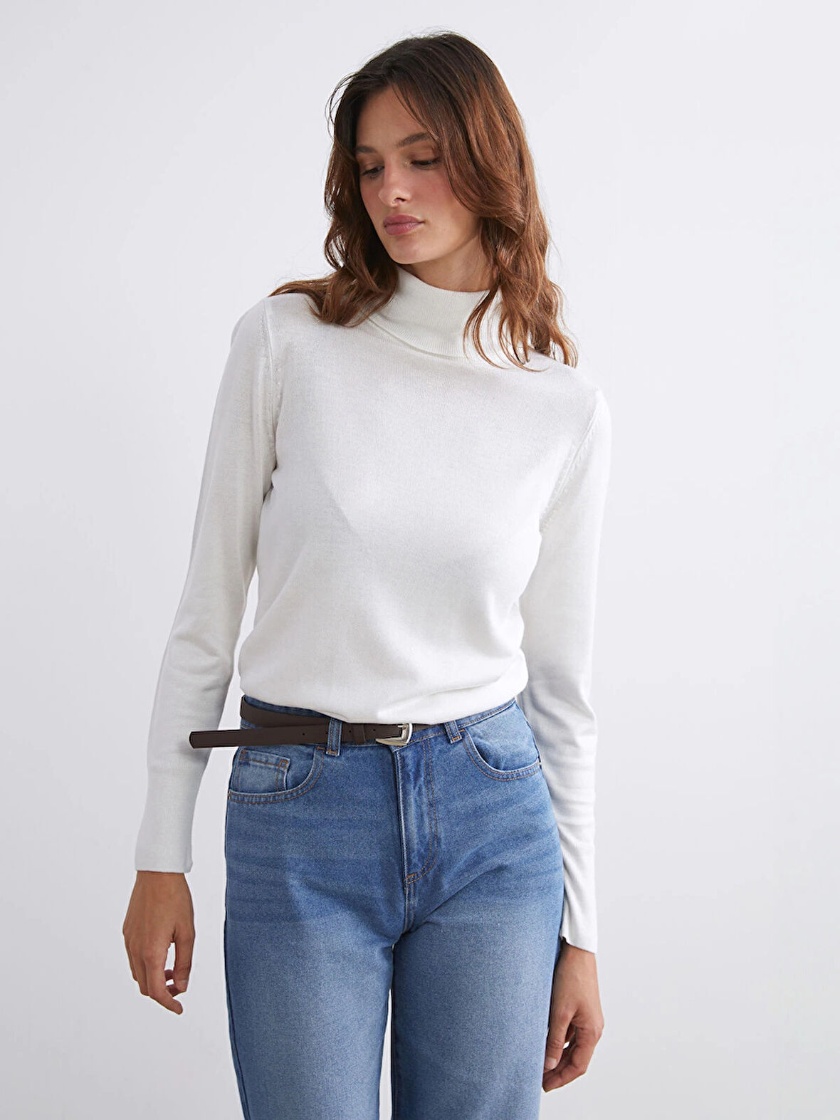 LCWAIKIKI Classic Ekru Balıkçı Yaka Kadın Triko Kazak