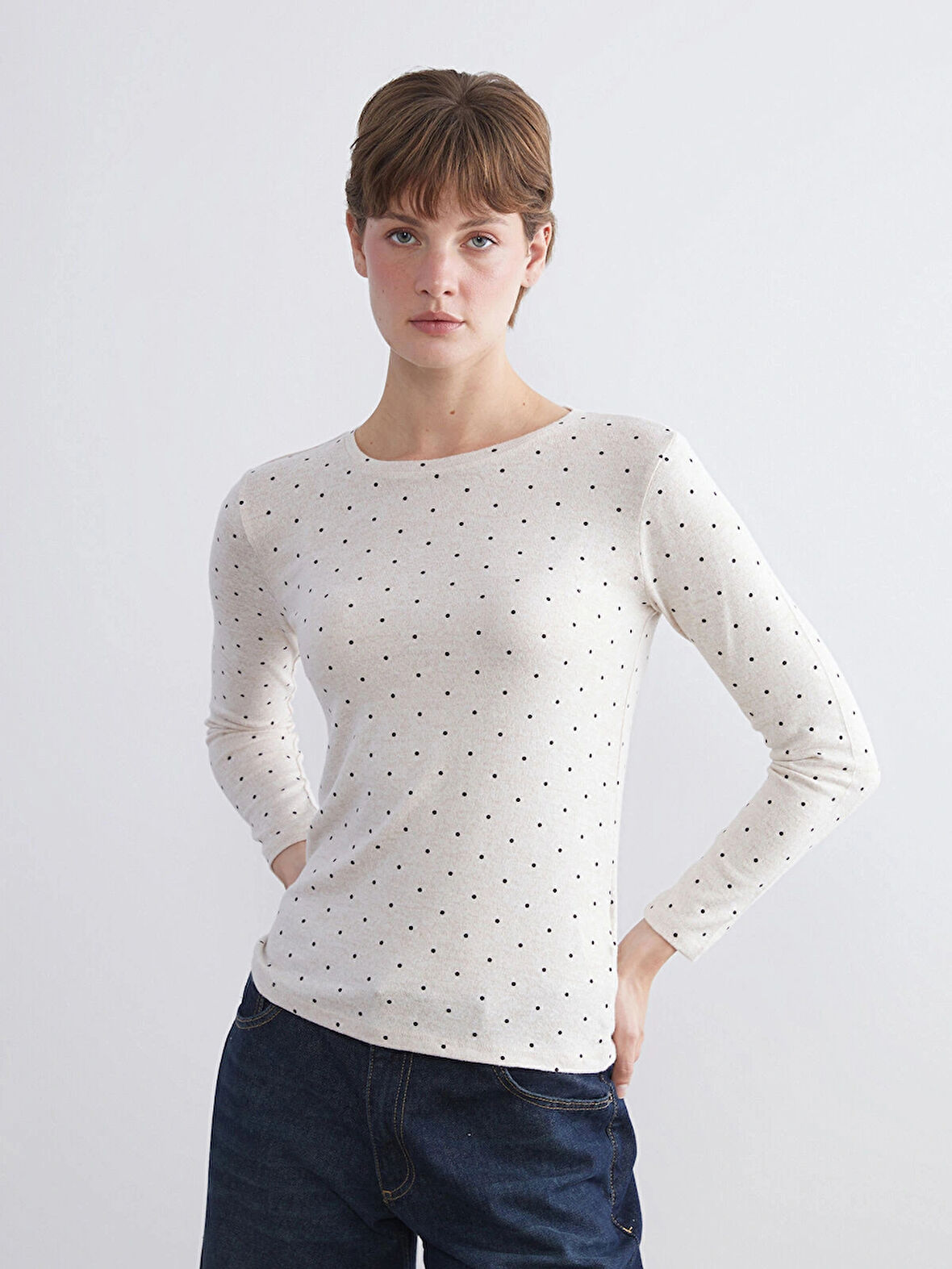 LCWAIKIKI Basic Bej Bisiklet Yaka Puantiyeli Kadın Body