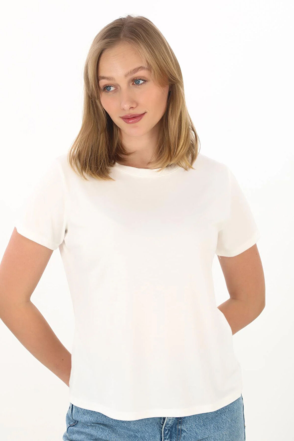 Viskon Dökümlü Tişört-Ekru