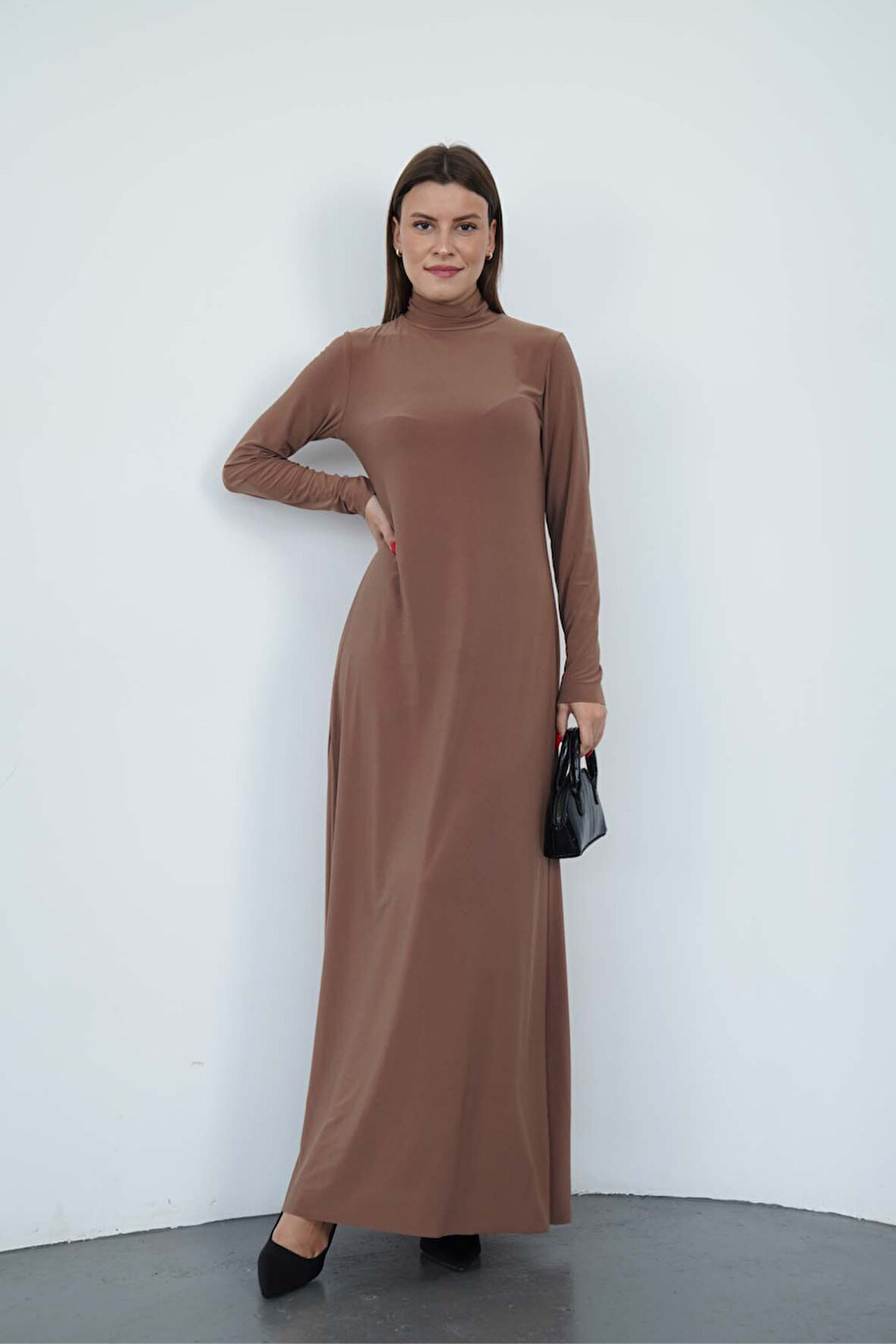 Dora Kadın Maxi Boy Balıkçı Yaka Sandy Elbise-Tarçın