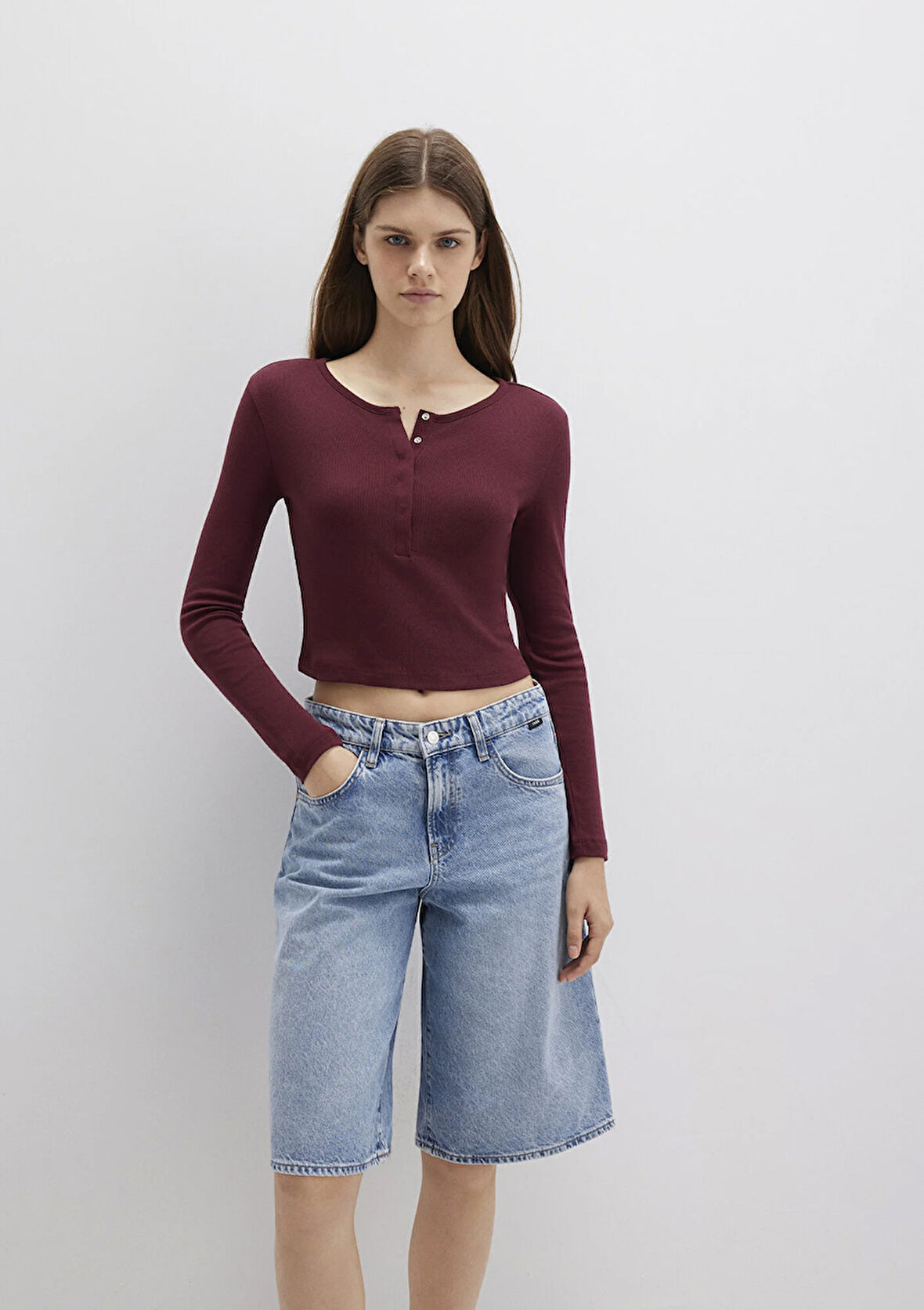 Düğme Detaylı Uzun Kollu Bordo Crop Basic Tişört 1613403-70426
