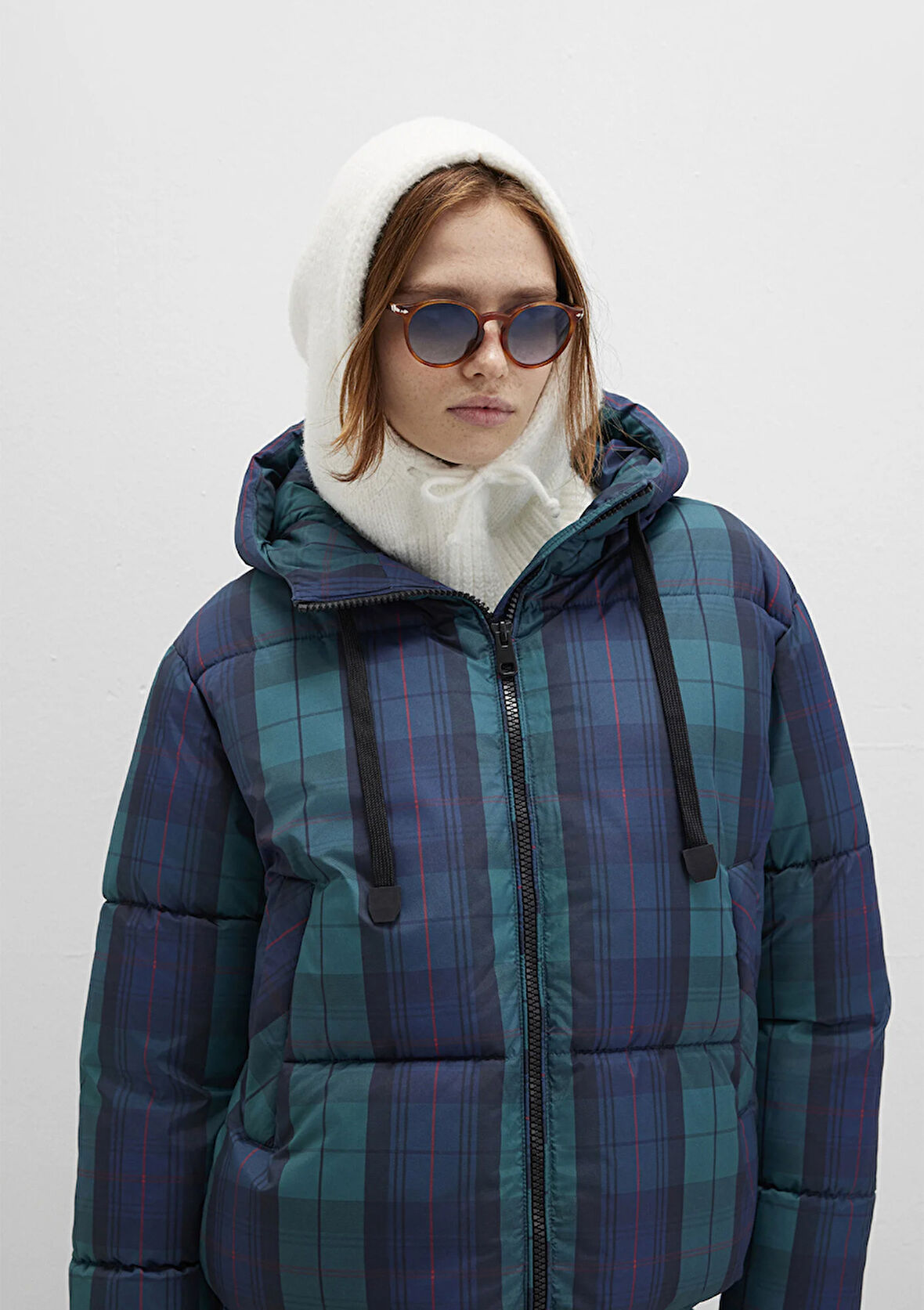 Ekru Bere 1913595-70048