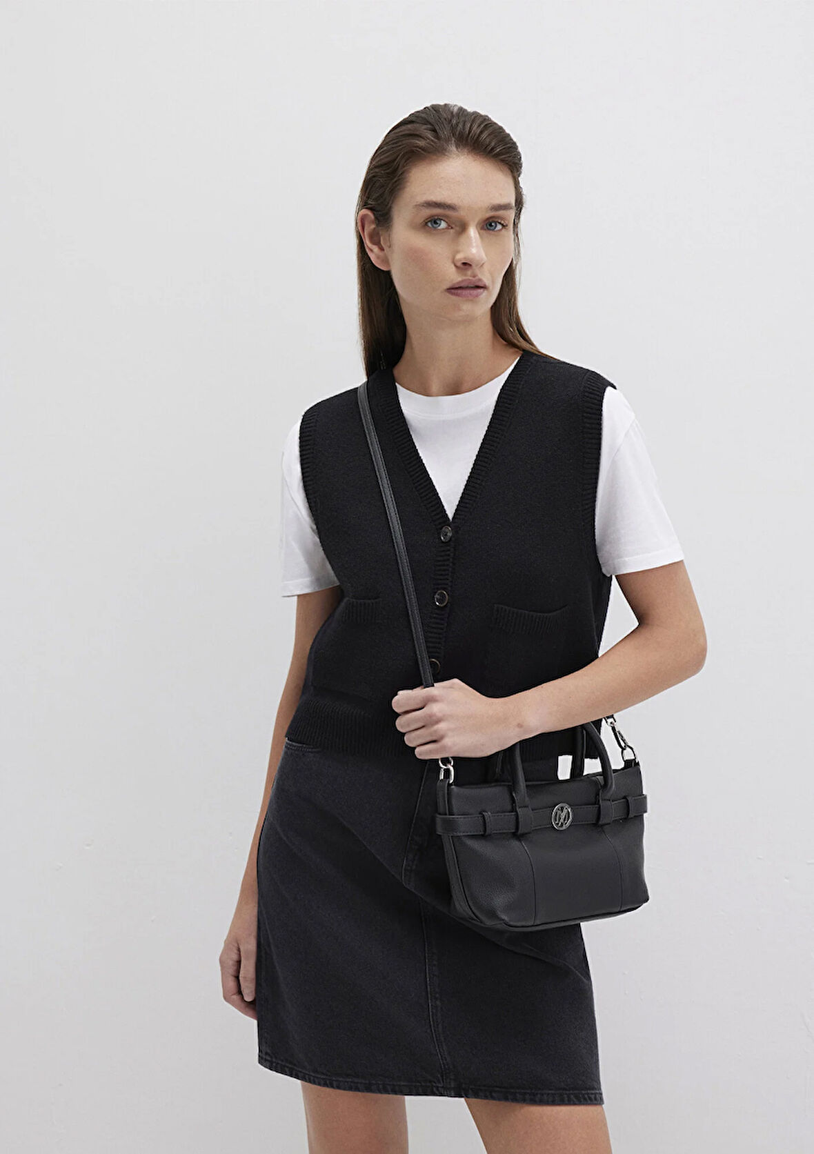 Düğmeli Siyah Süveter 1710783-900