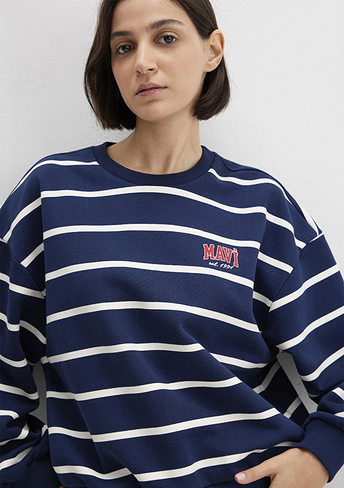 Çizgili Lacivert Sweatshirt 1S10456-84634