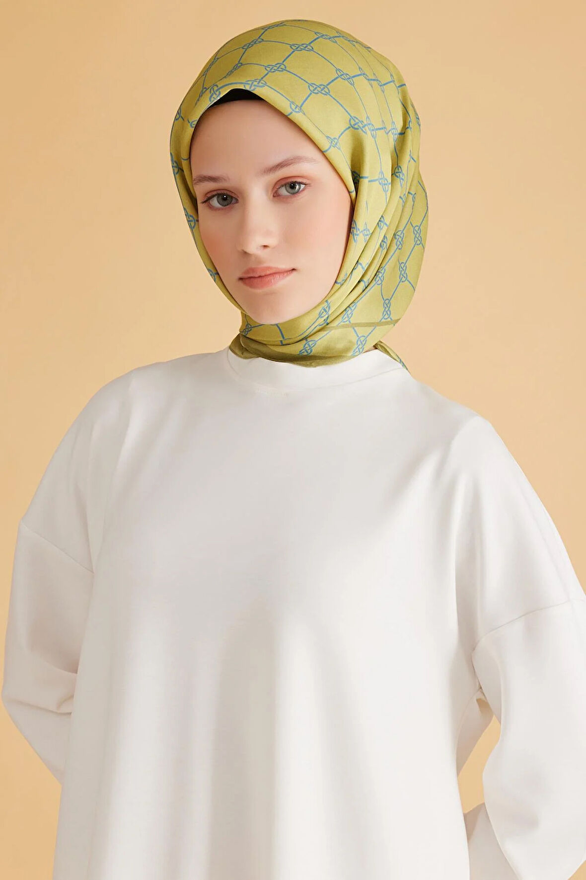 Belli Fresh Pure Eşarp 7-30 Yeşil Karışık Desen 50000