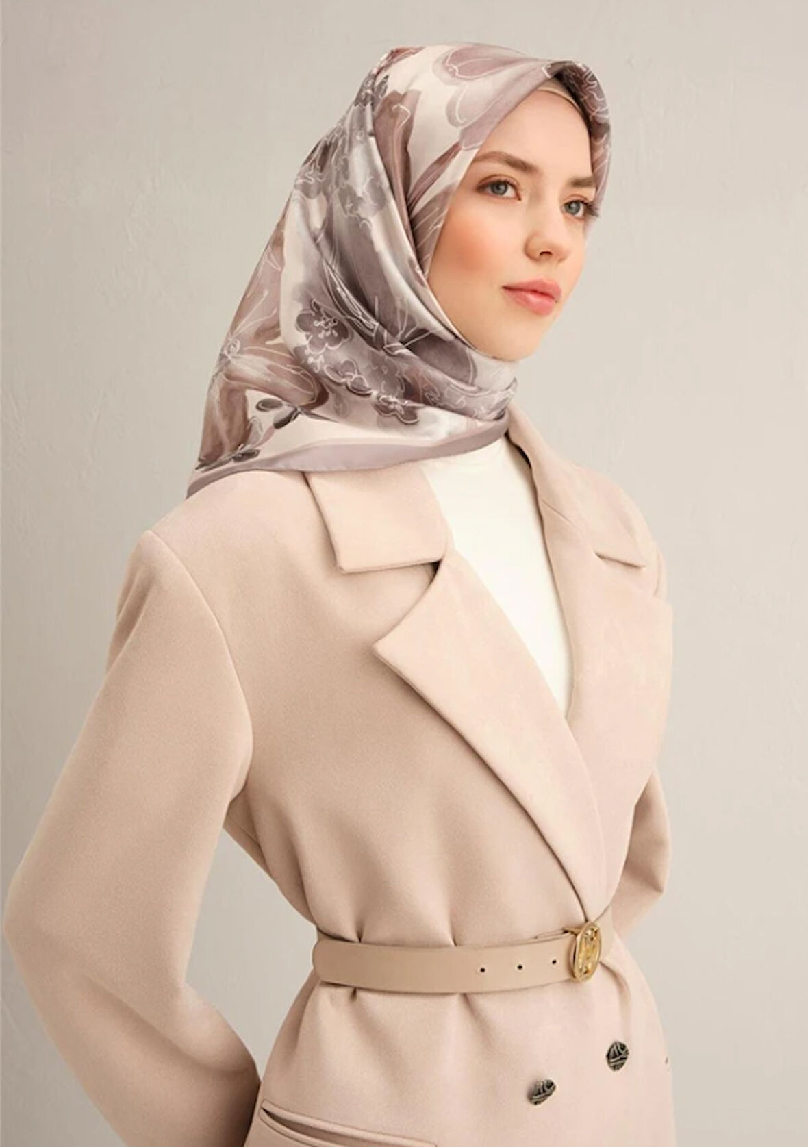 Armine Tivil İpek Eşarp 9318-83 Gri  Karışık Desen 