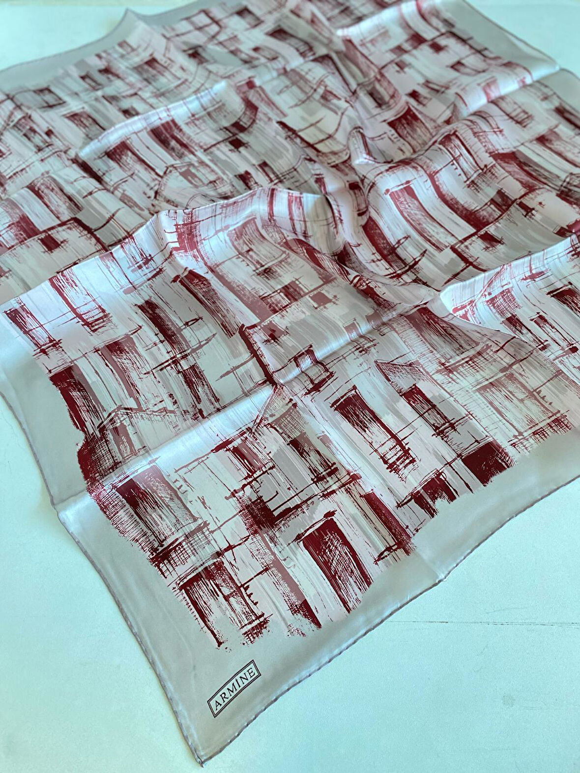 Armine Sura İpek Eşarp 9350-83 Bordo Karışık Desen 