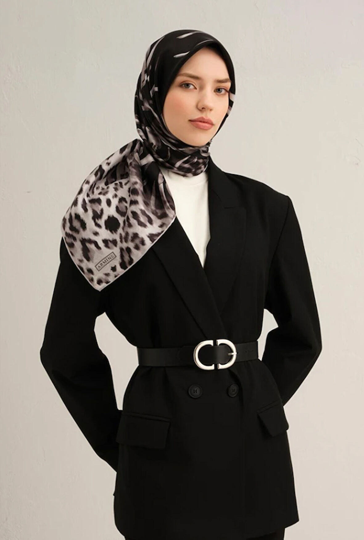 Armine Sura İpek Eşarp 9355-03 Gri Karışık Desen 