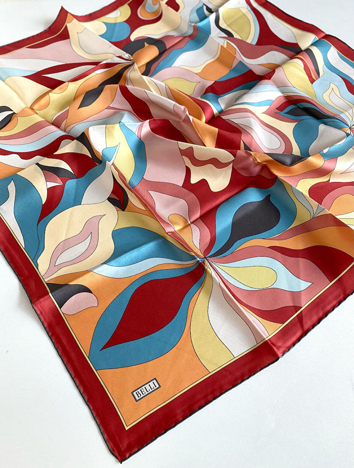 Belli Tivil İpek Eşarp 4108-82 Kırmızı Karışık Desen 