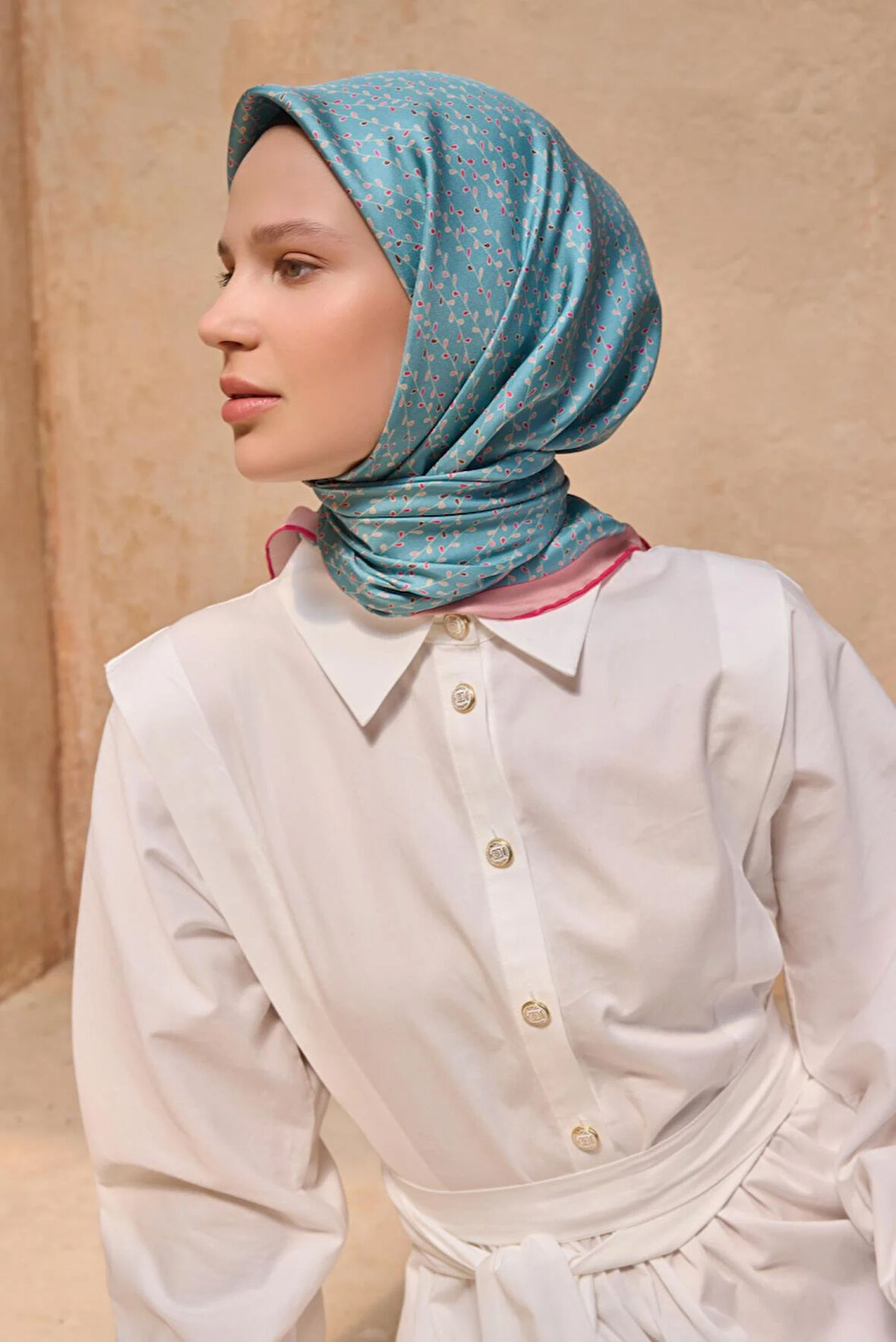 Belli Tivil Saf İpek Eşarp 4128-51 Pembe Karışık Desen 