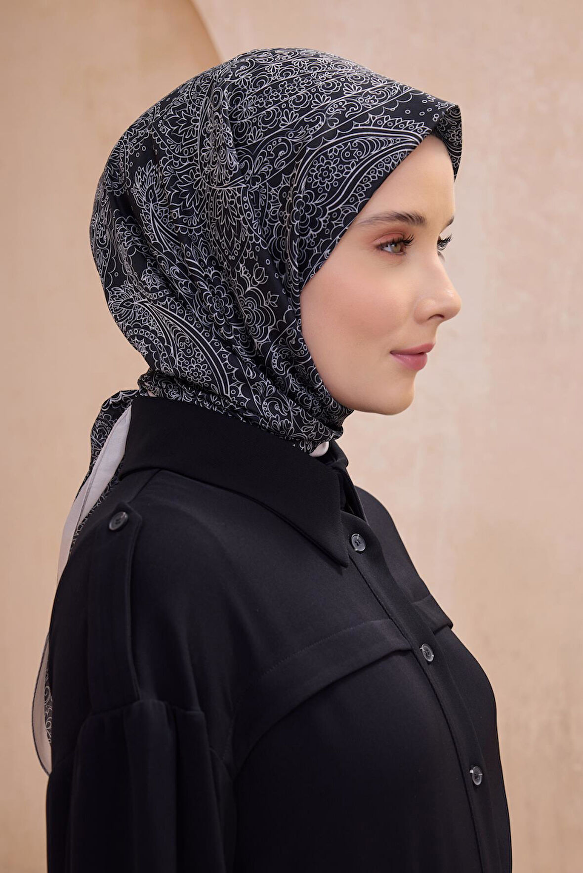 Belli Fresh Twist Eşarp 01 Siyah Karışık Desen 49731