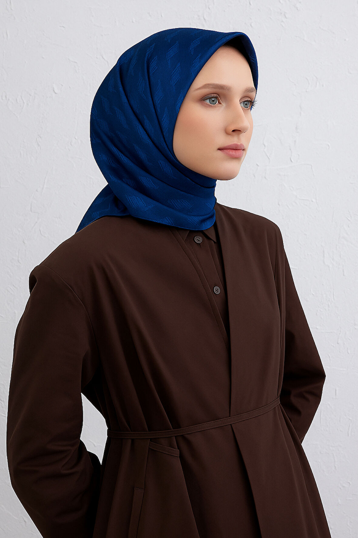 Armine Sura Saf İpek Eşarp 9412 - 06 Mavi Karışık Desen