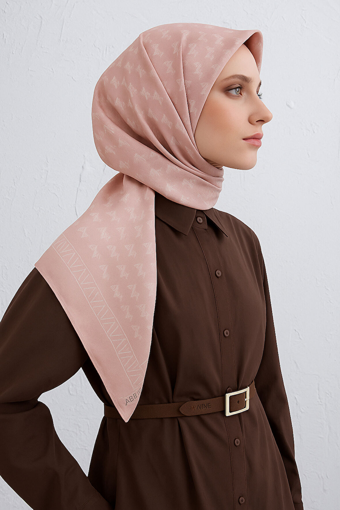 Armine Sura Saf İpek Eşarp 9412 - 88 Pudra Karışık Desen