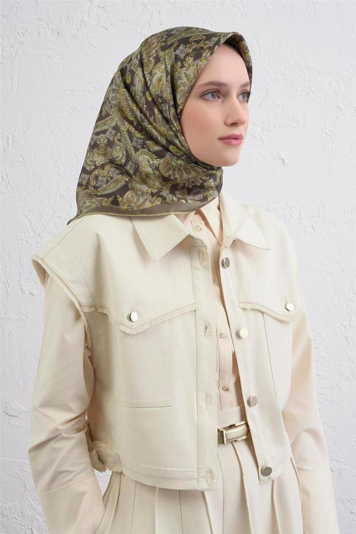 Armine Sura Saf İpek Eşarp 9416 - 80 Yeşil Karışık Desen