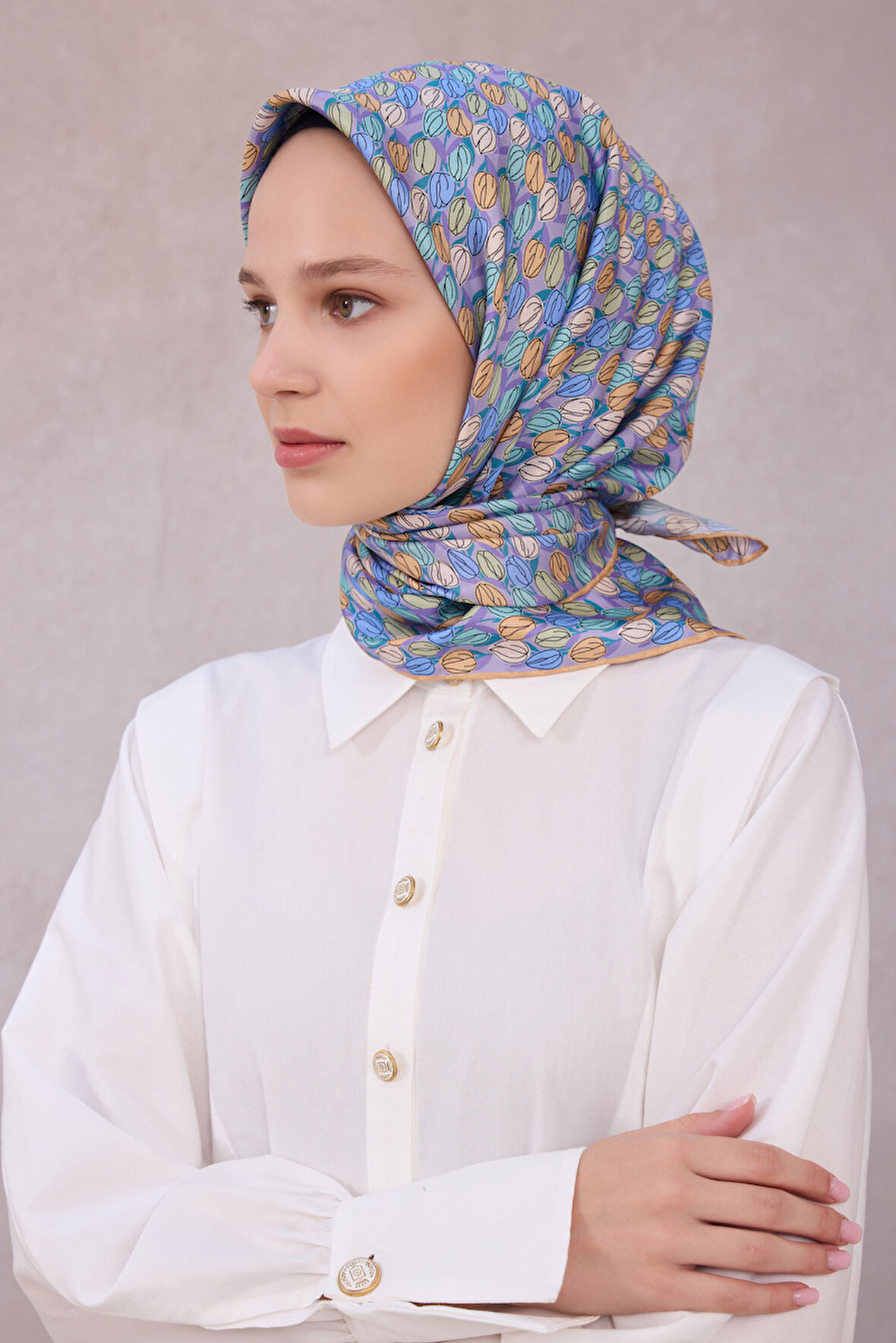 Çiçek Desen İpek Twill Eşarp 4204D01