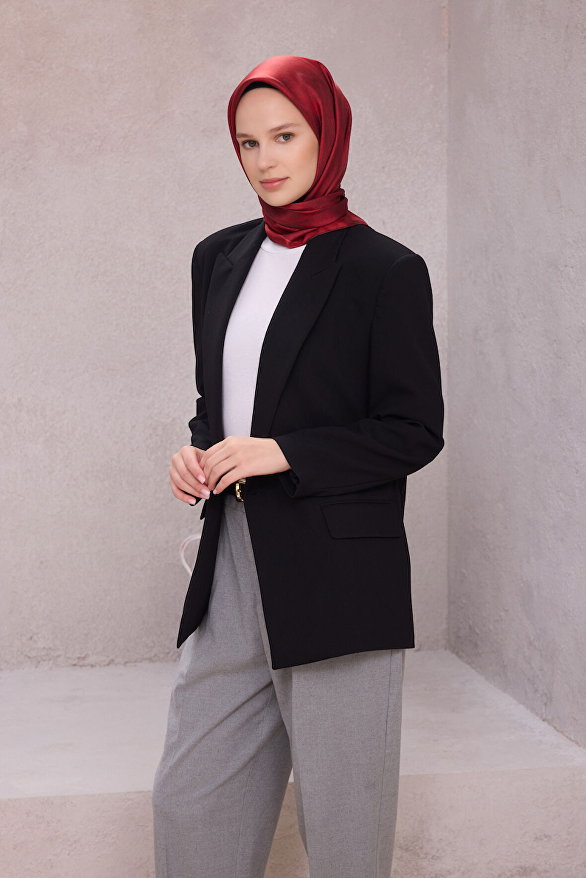 Logo Desen İpek Twill Eşarp 4201D01