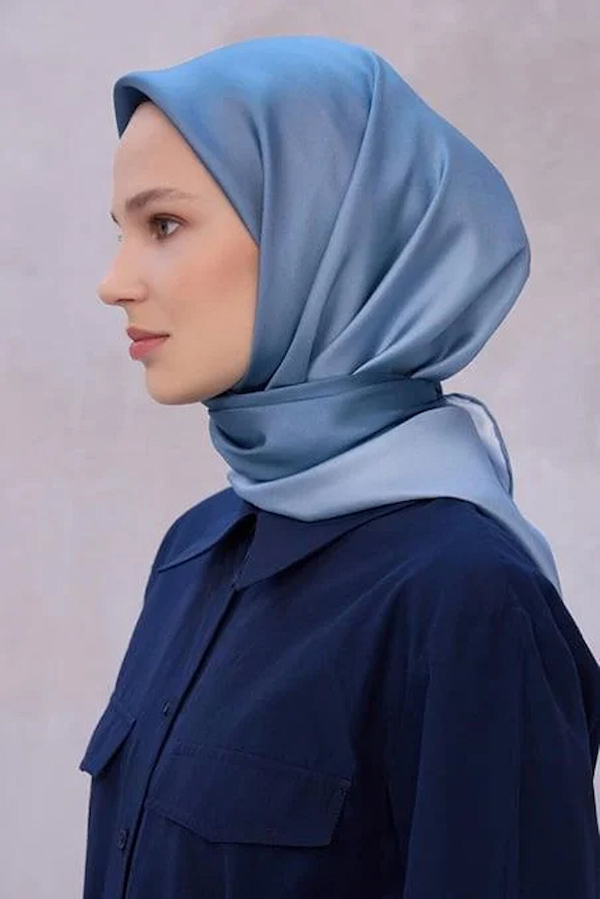 Belli Tivil Saf İpek Eşarp 4211 - 08 Mavi Degrade Desen