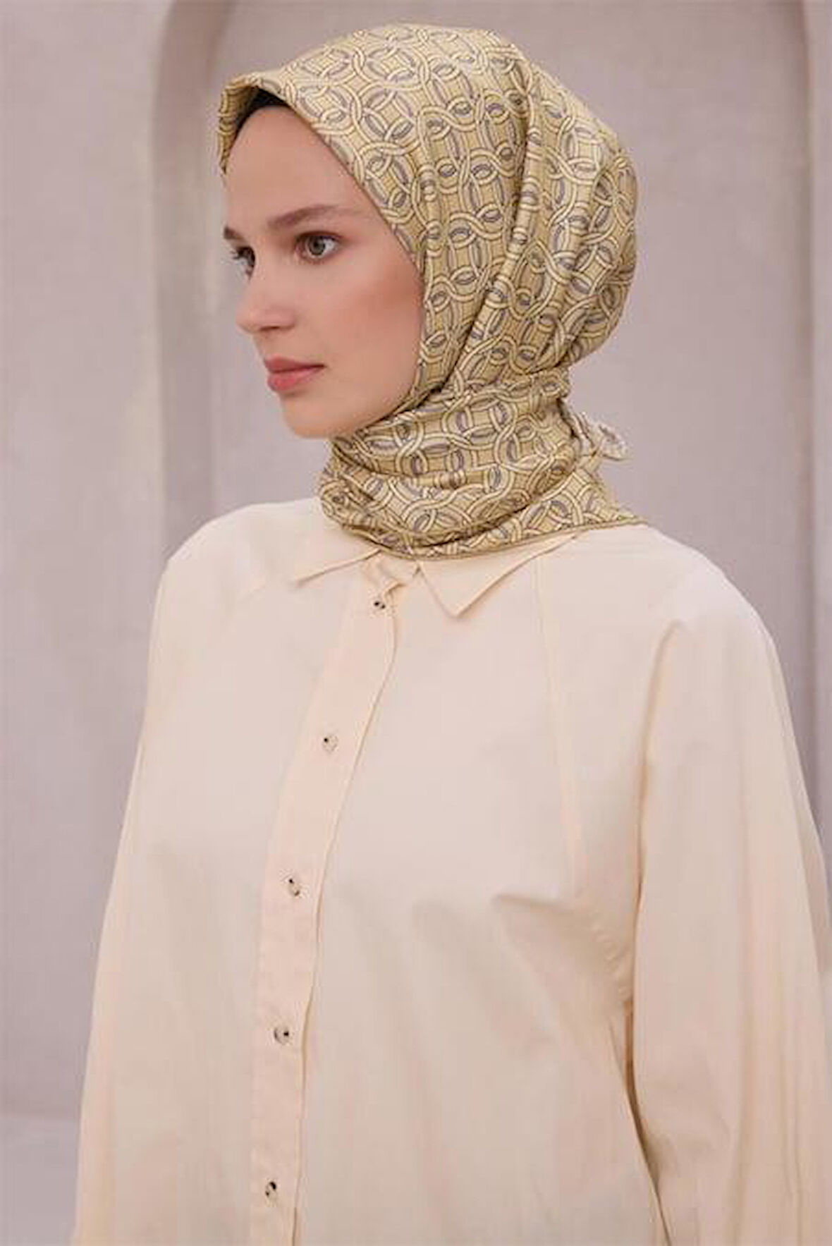 Belli Tivil Saf İpek Eşarp 4215 - 03 Sarı Geometrik Desen