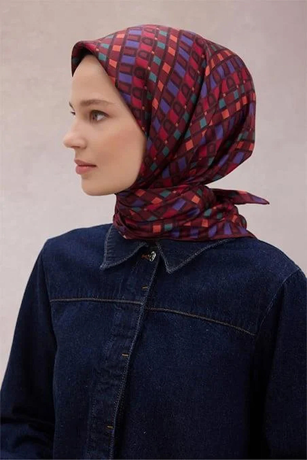 Belli Tivil Saf İpek Eşarp 4223 - 86 Bordo Geometrik Desen