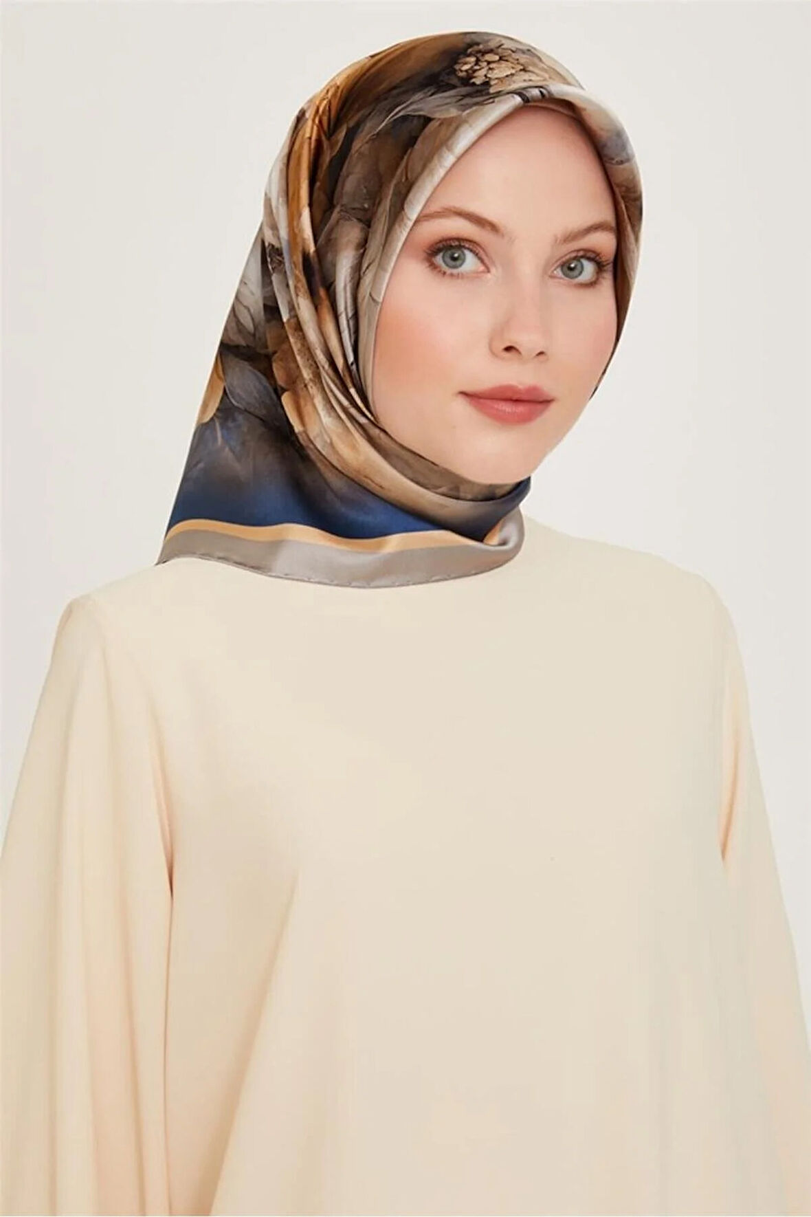 SONBAHAR KIŞ - DJ SAF SURA İPEK EŞARP  9211D (S) 01