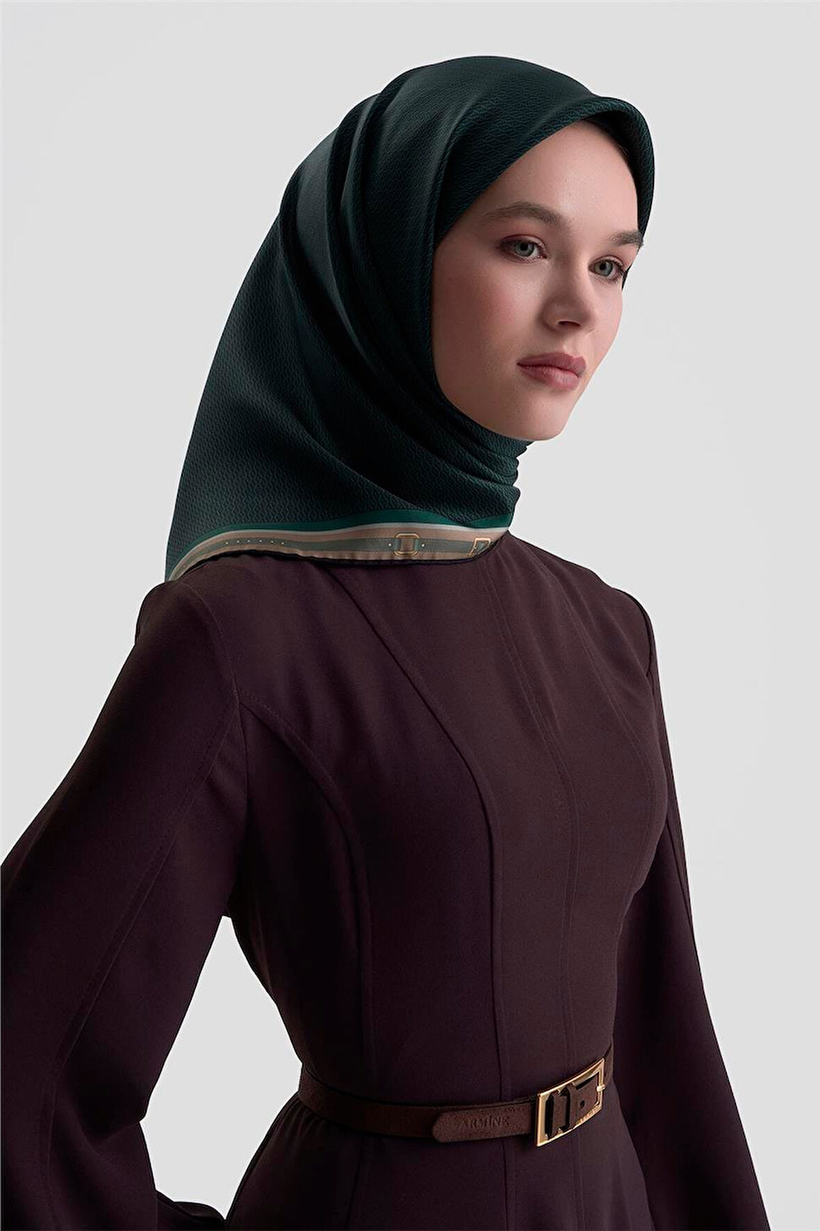 Sura İpek Eşarp -2025/2026 -9401