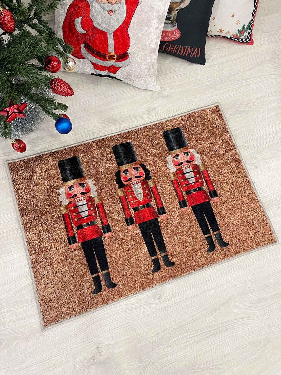 Kurşun Asker Detaylı Dekoratif Yılbaşı Paspas Ölçü 60x90