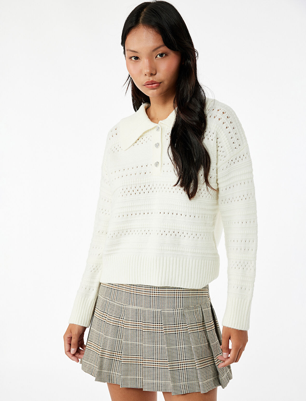 Ajurlu Uzun Kollu Taşlı Düğmeli Polo Yaka Triko Kazak