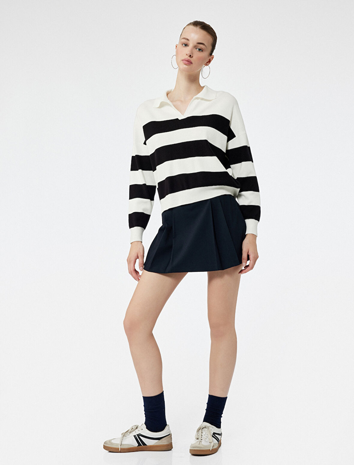 Uzun Kollu Polo Yaka Çizgili Triko Kazak