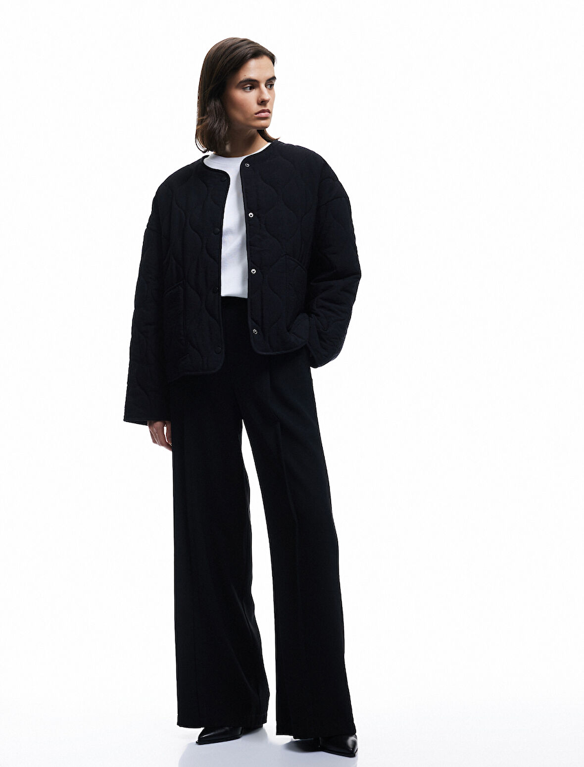 Çıt Çıt Düğme Kapamalı Cepli Uzun Kollu Bisiklet Yaka Kapitone Mevsimlik Ceket