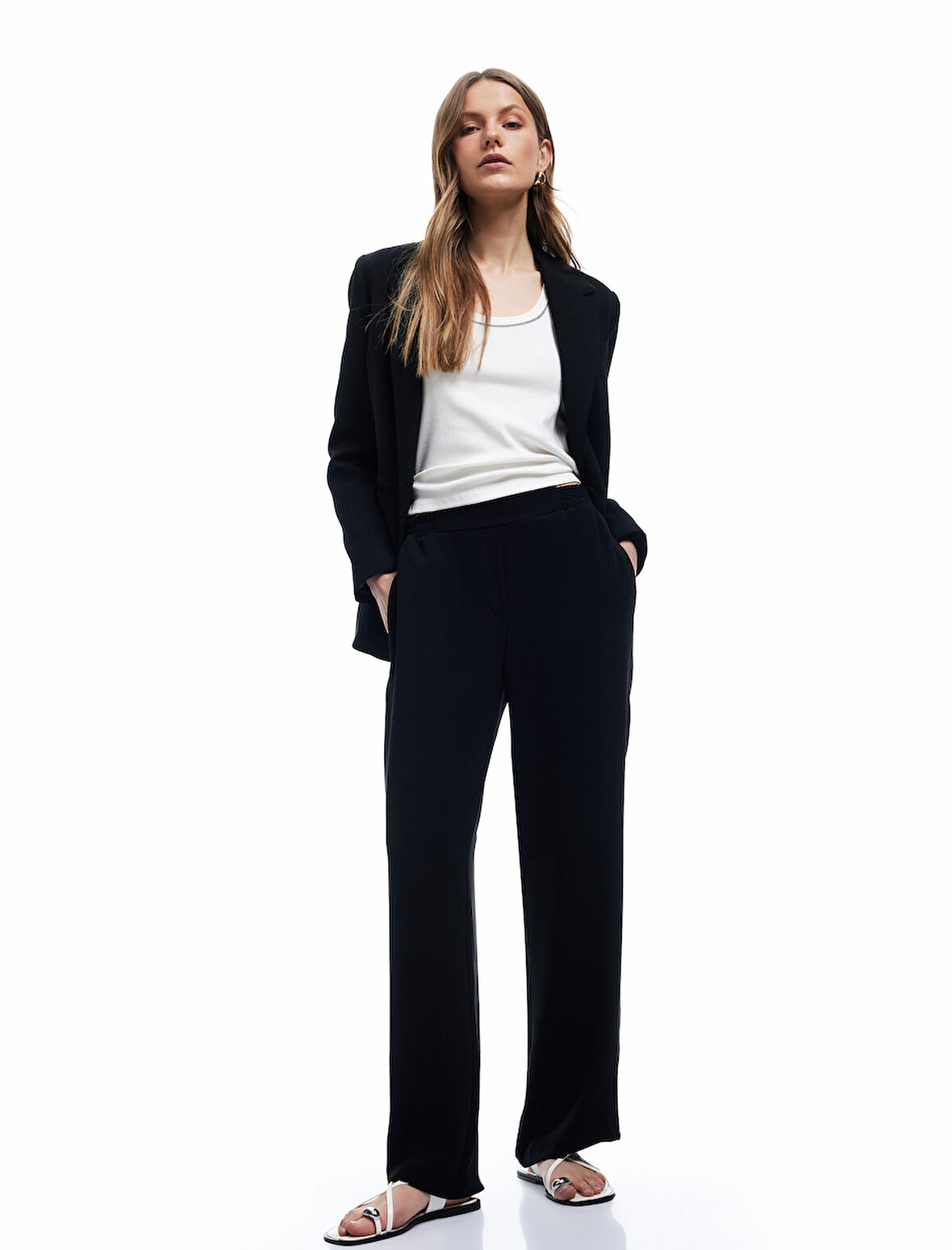 Krep Kumaş Beli Lastikli Düz Bol Paça Pantolon