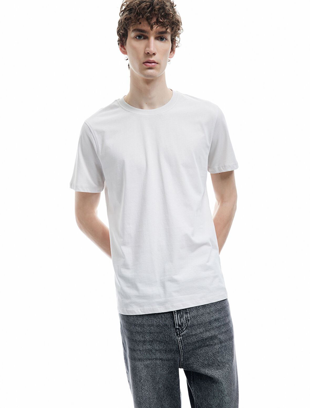 Pamuklu Kısa Kollu Bisiklet Yaka Erkek Basic Tişört