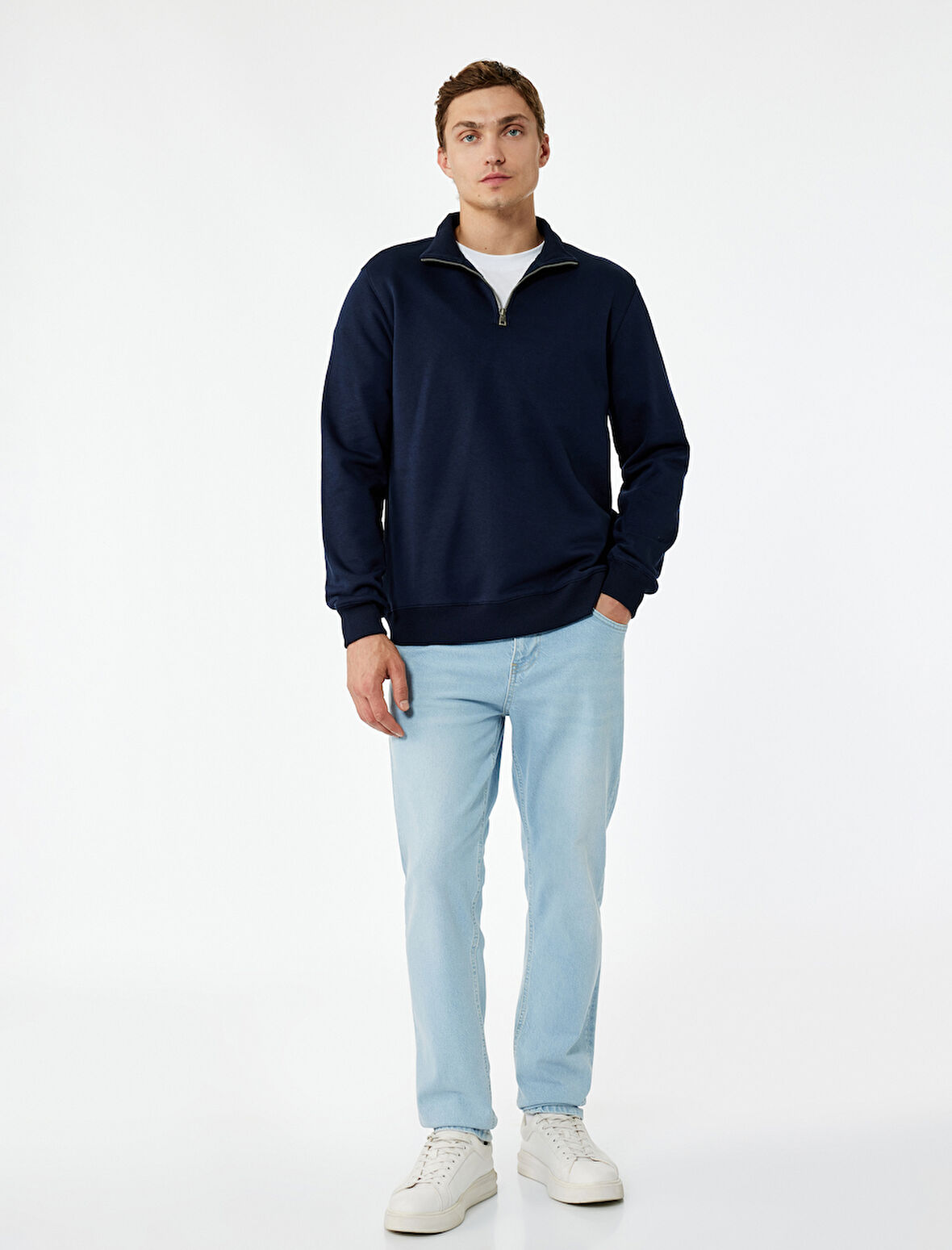 Uzun Kollu Şardonlu Basic Yarım Fermuarlı Sweatshirt