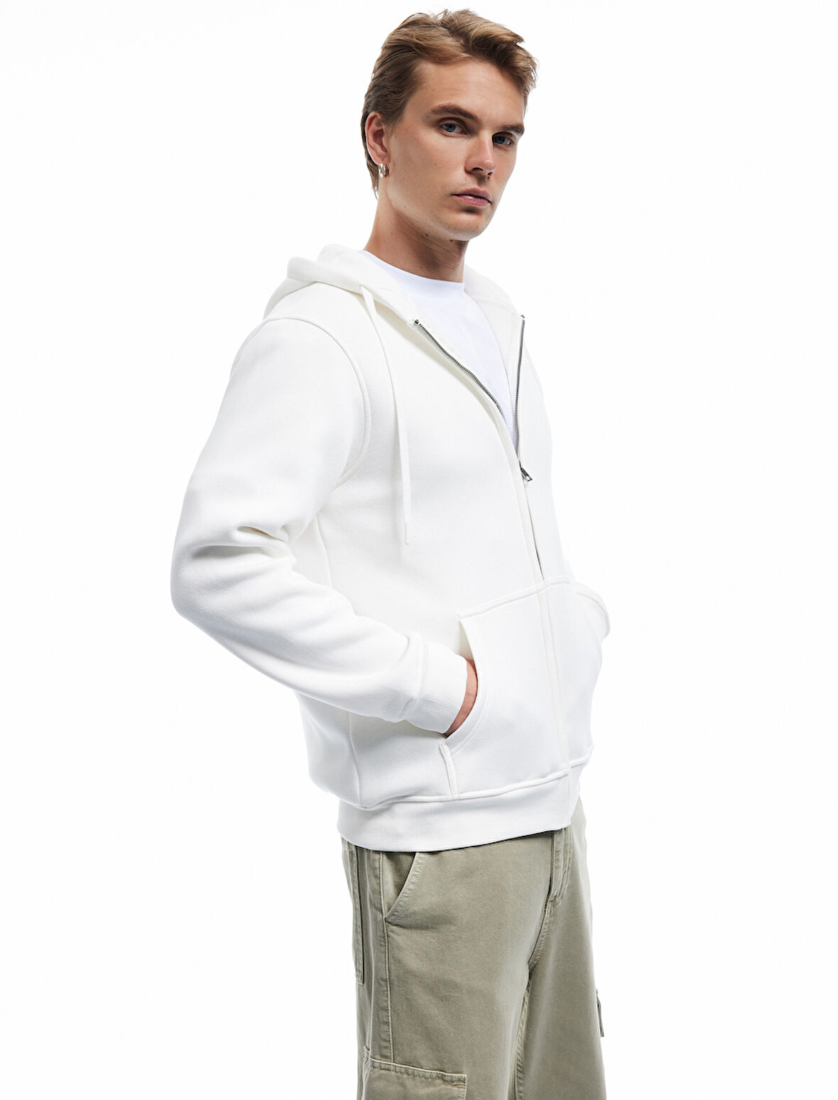 Uzun Kollu Şardonlu Fermuarlı Kanguru Cepli Sweatshirt