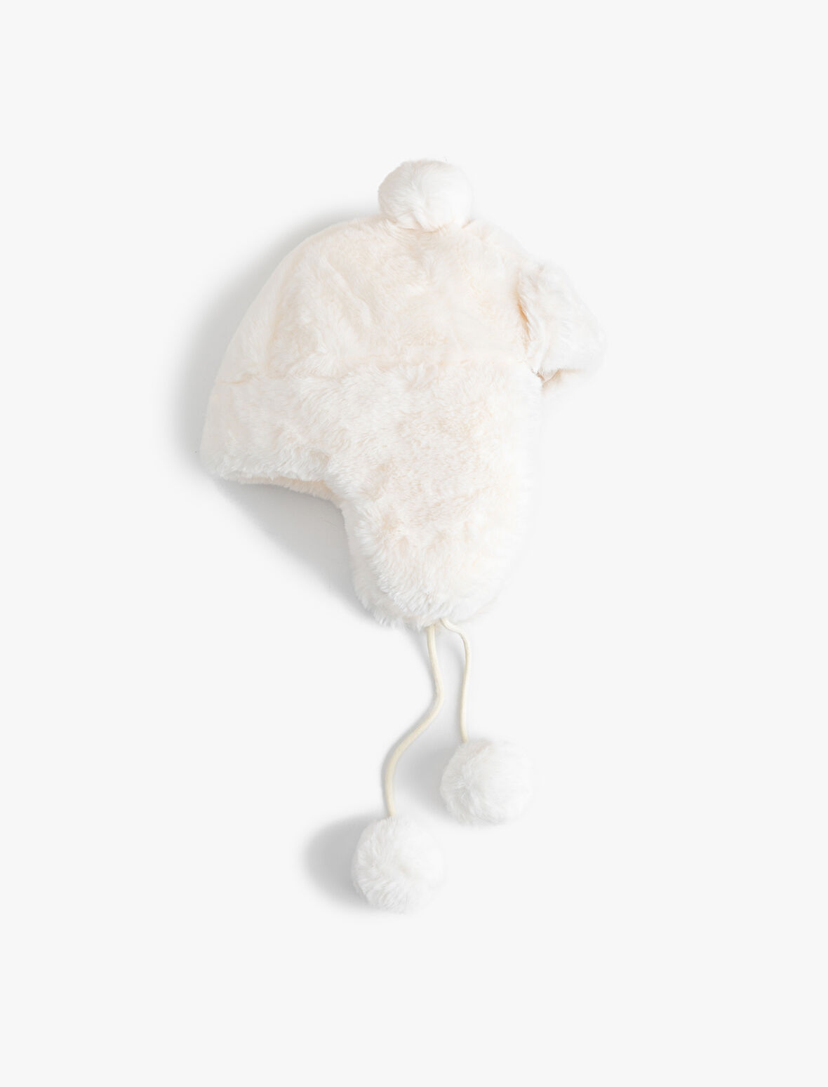 Ponpon Detaylı Kulaklı Peluş Şapka