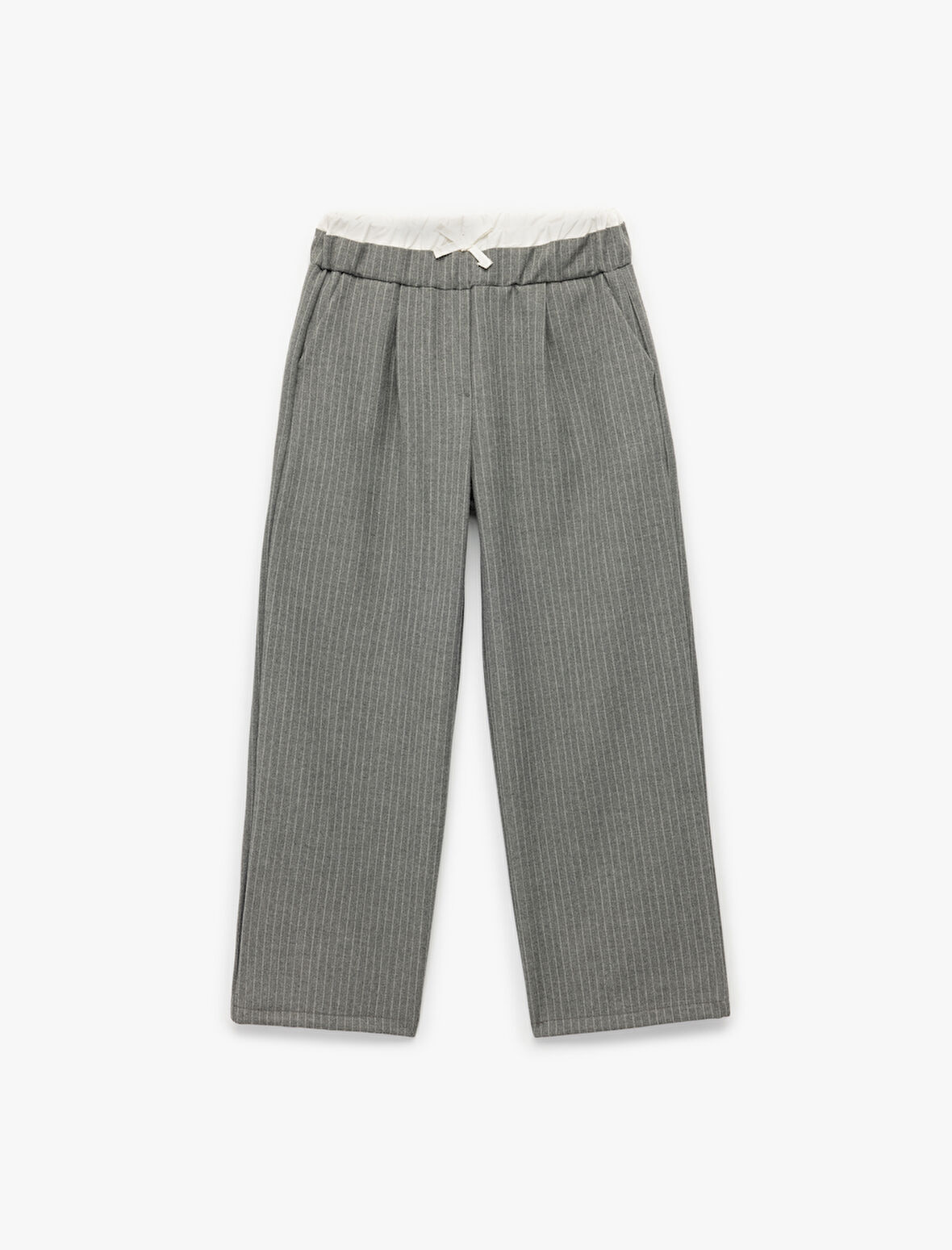 Beli Lastikli Fiyonklu Viskon Karışımlı Cep Detaylı Bol Kalıp Geniş Paça Pantolon