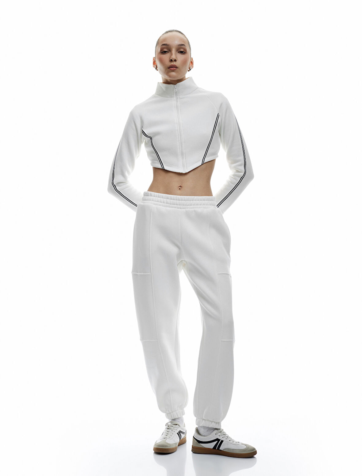 Üç İplik Şardonlu Cep Detaylı Yüksek Bel Jogger Eşofman Altı