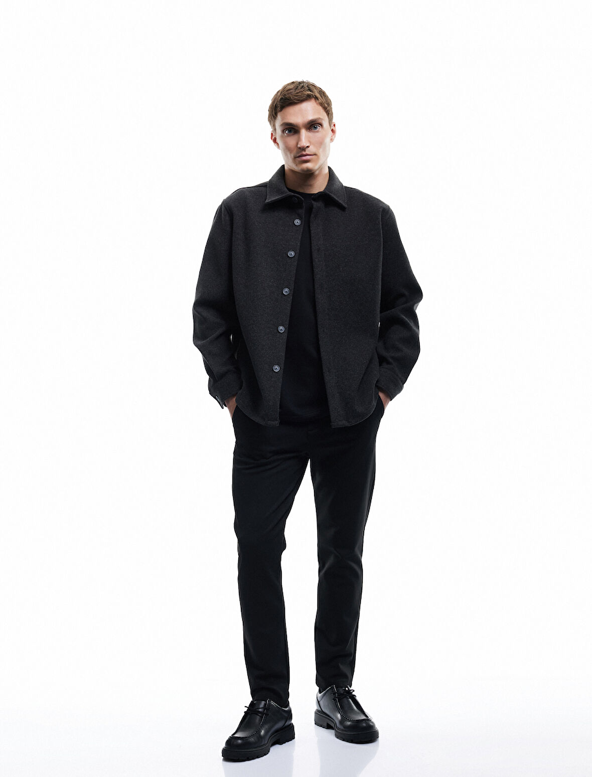 Cep Detaylı Düğmeli Slim Fit Kumaş Pantolon