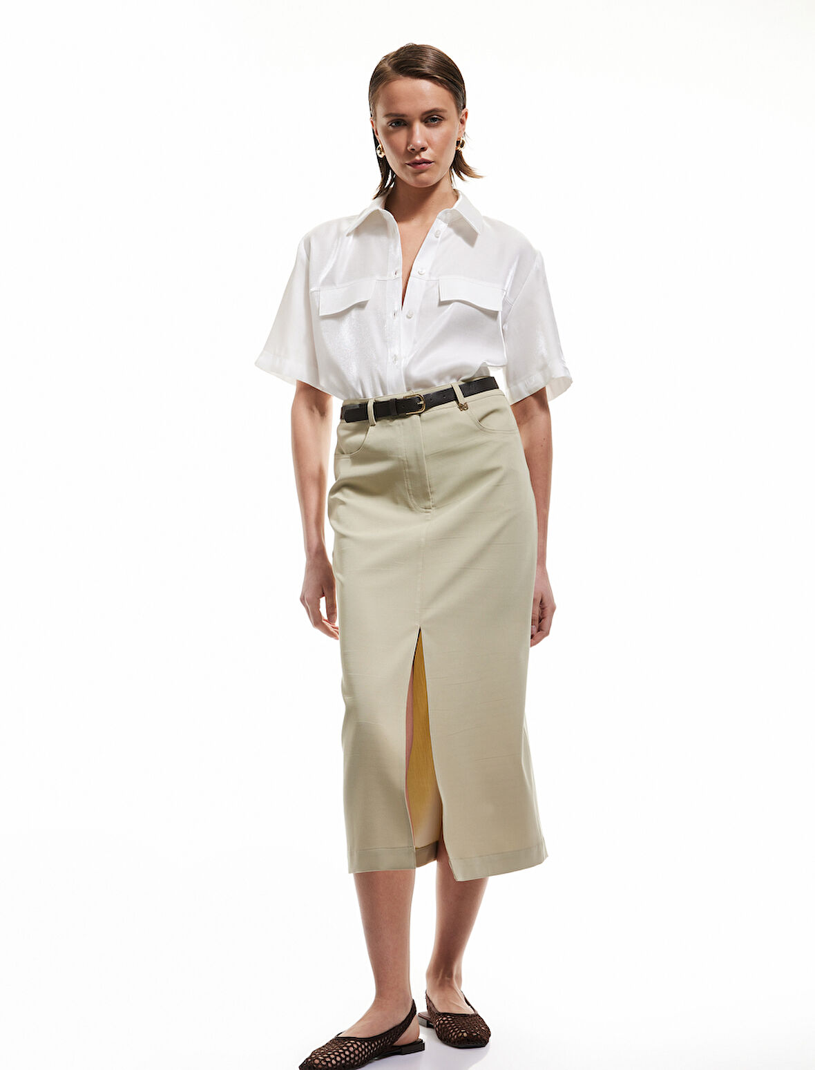 Pamuklu Önden Yırtmaç Detaylı Cepli Midi Kalem Etek